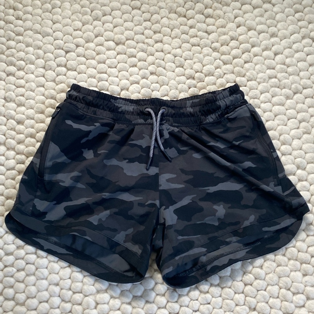 athleta girl camo all play 3” shorts